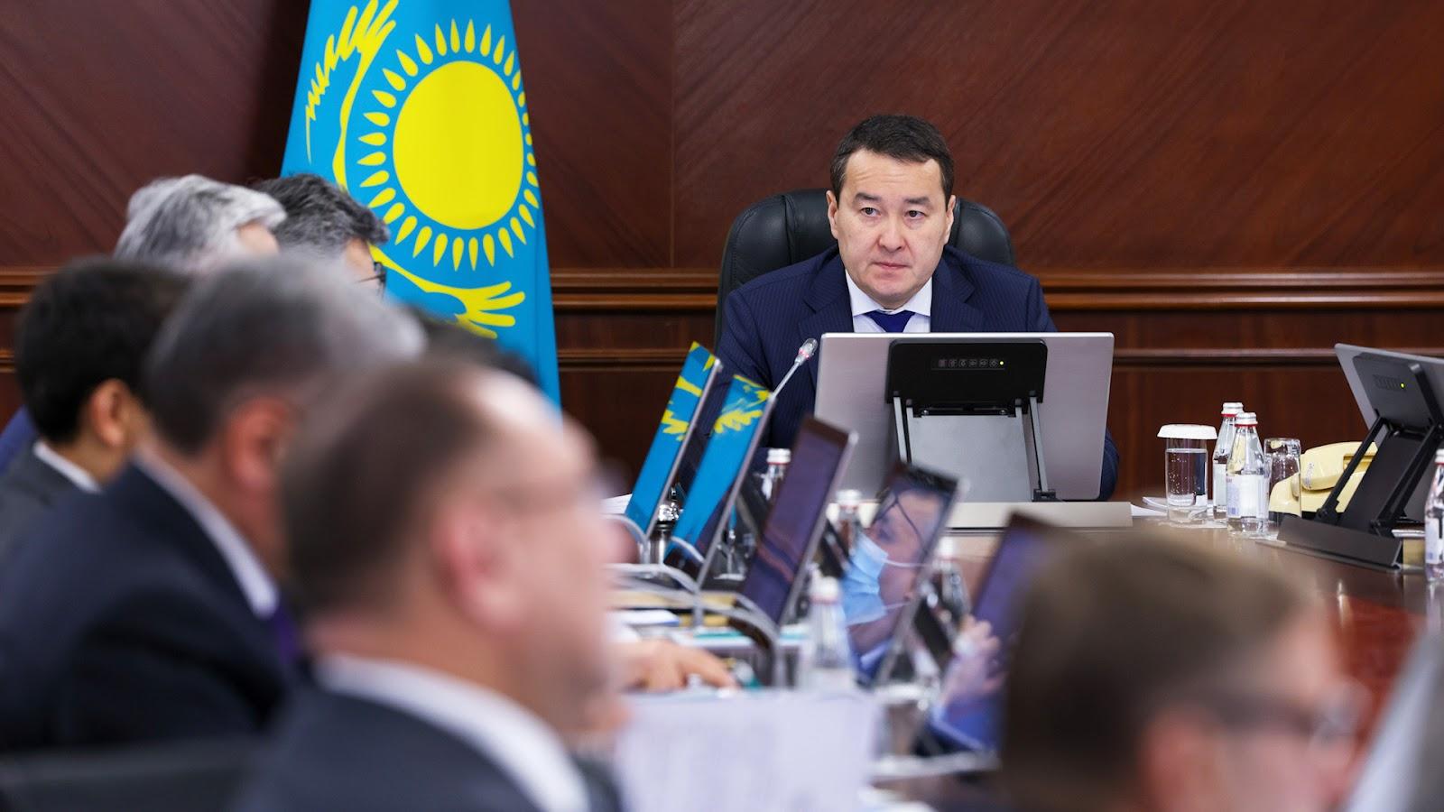 Установлены причины приостановки строительных работ на гособъектах