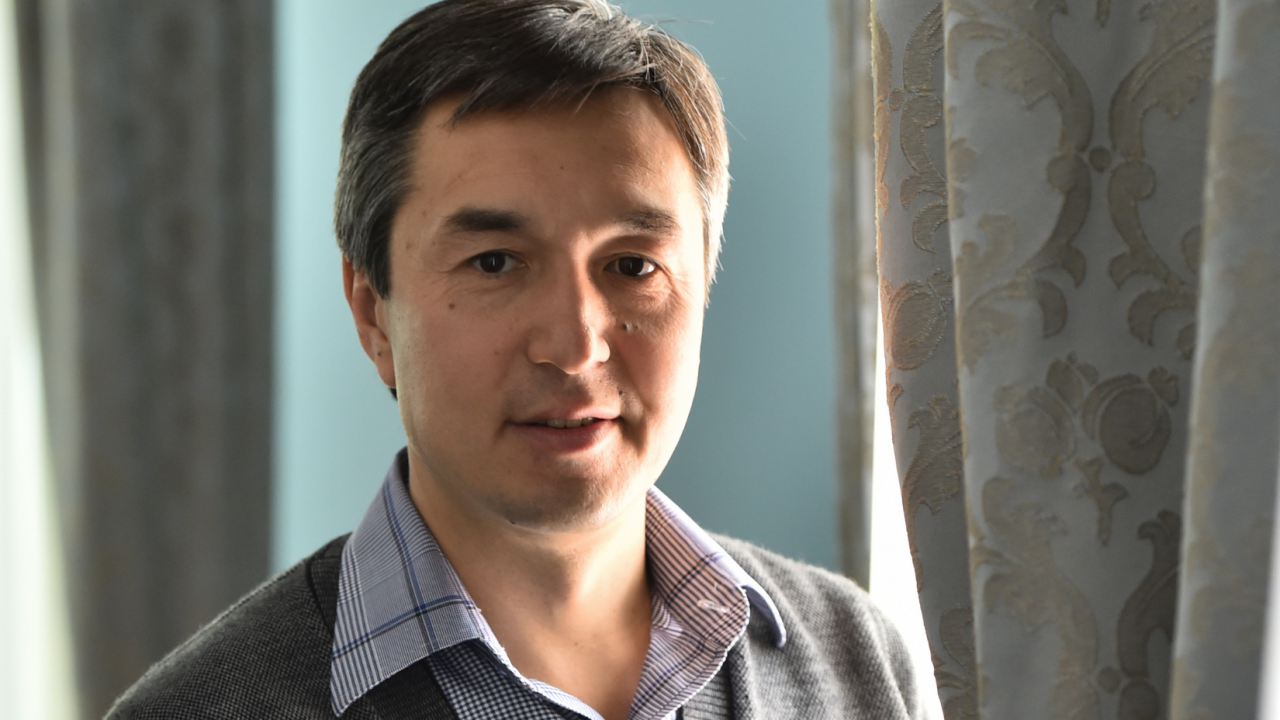 Рубить шашкой не собираемся – Раимбек Баталов  