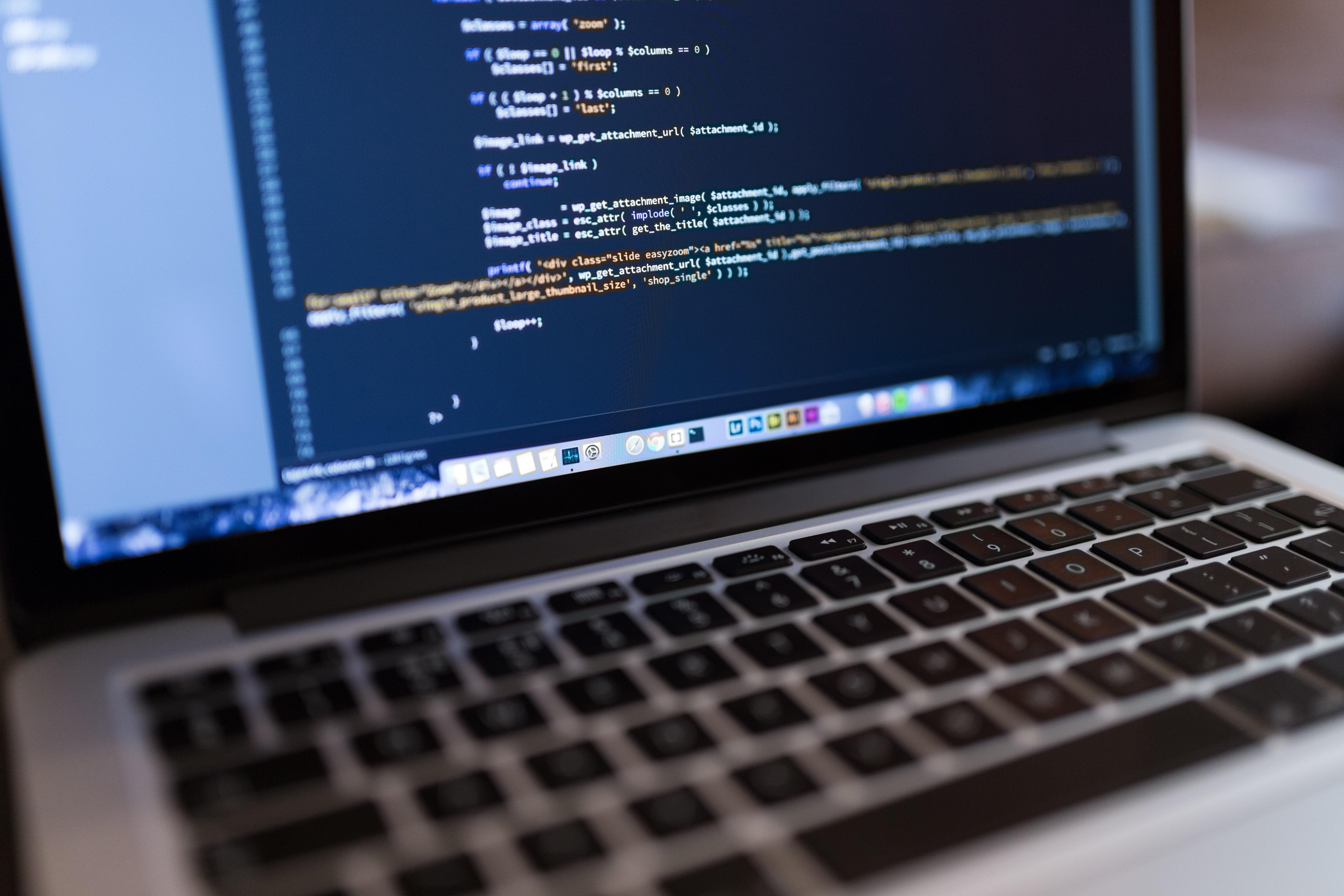 Разграничить IT-функции госорганизаций и рынка предлагают предприниматели для поддержки отрасли