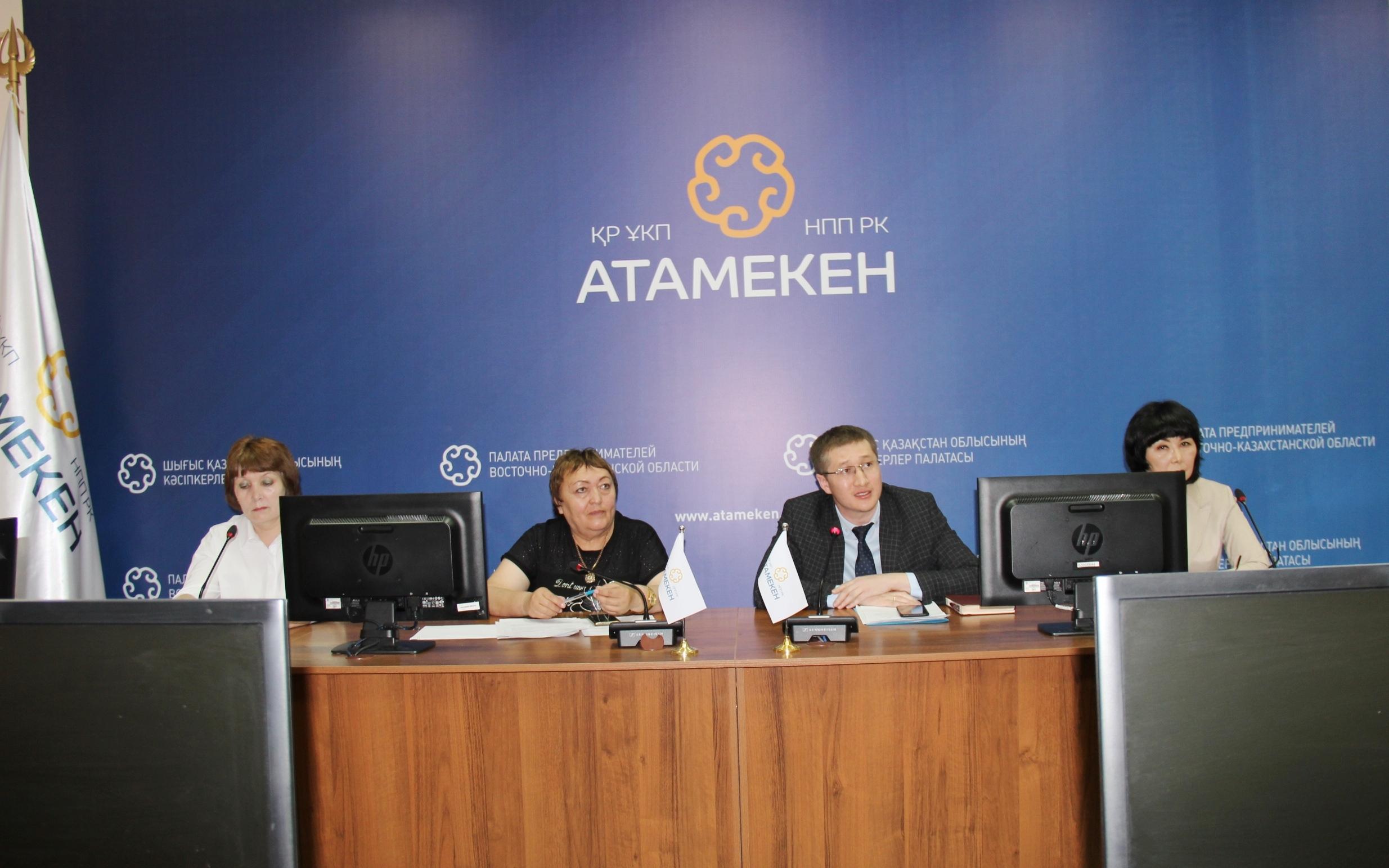 О профилактике пищевых отравлений рассказали владельцам общепита в ВКО