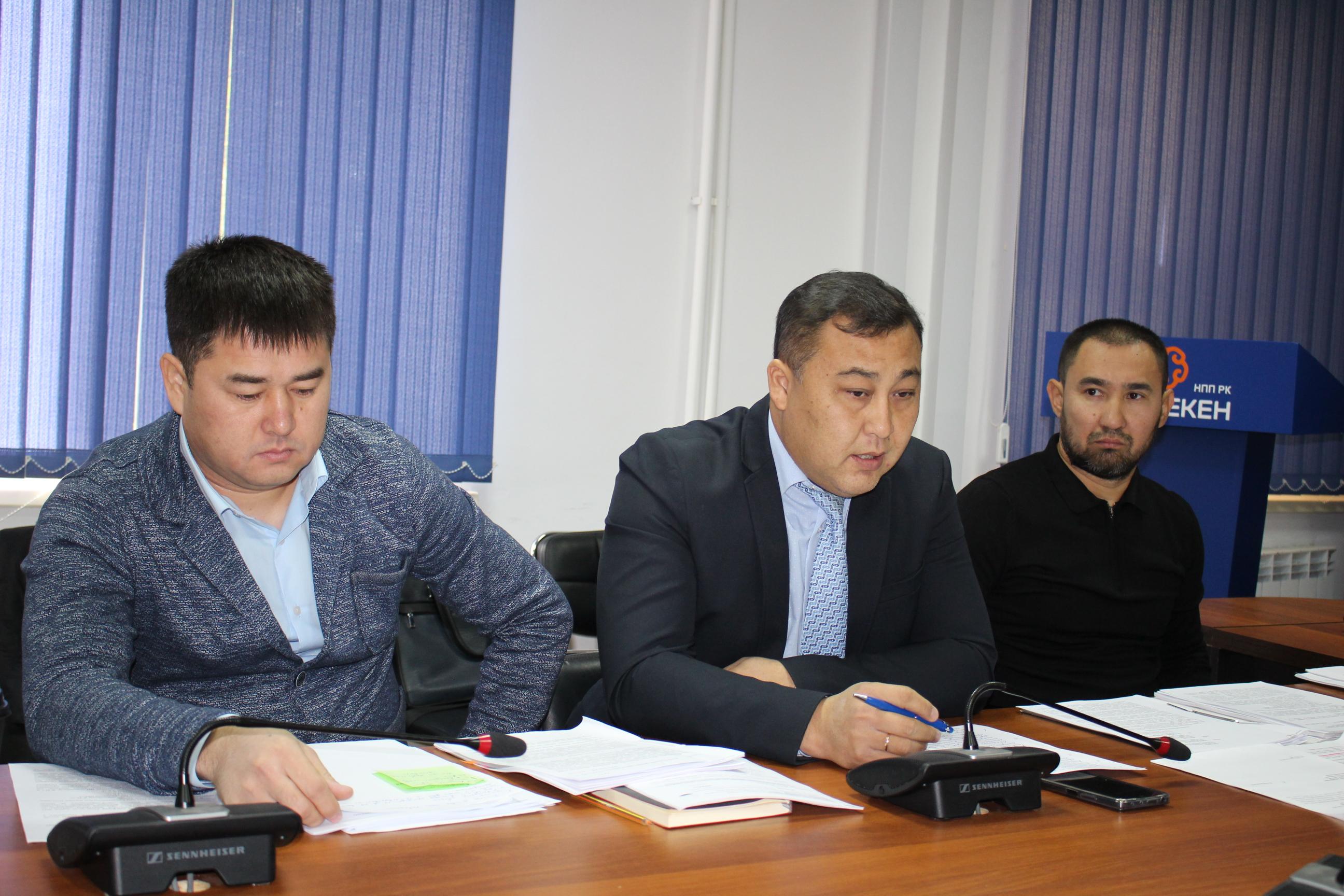 Проблемный вопрос арендаторов коммерческих мест на ЖД-вокзале Актобе на контроле Палаты «Атамекен»