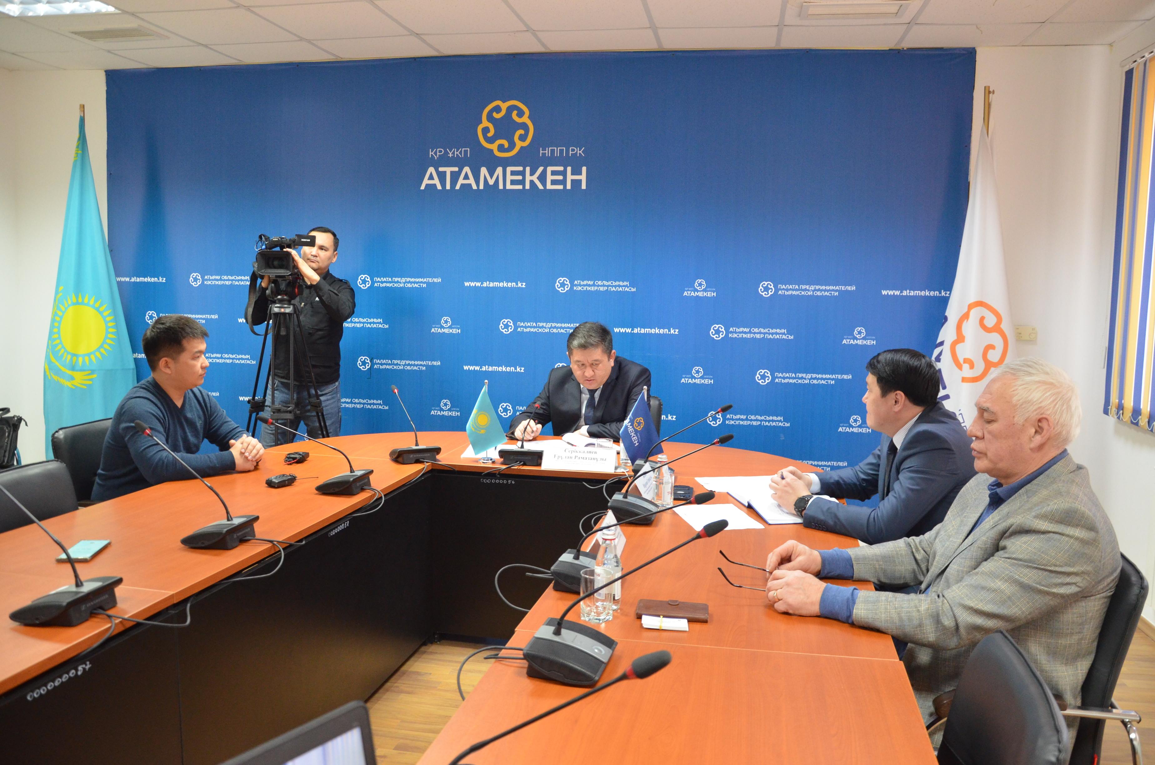 В Атырау предприниматели озвучили проблемы перед руководством Антикора