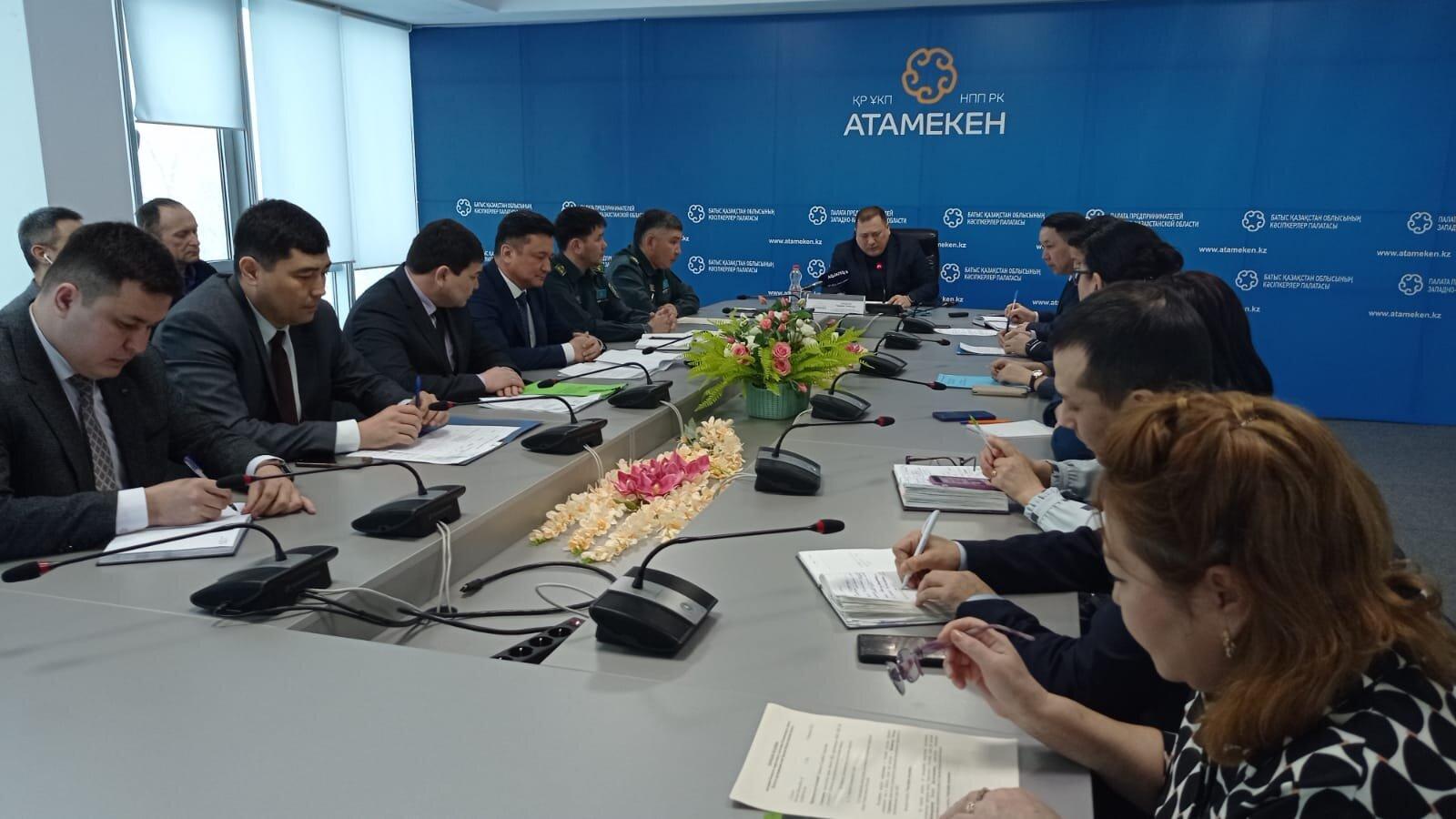   Ремонт Атырауского нефтеперерабатывающего завода создал трудности в соседнем регионе