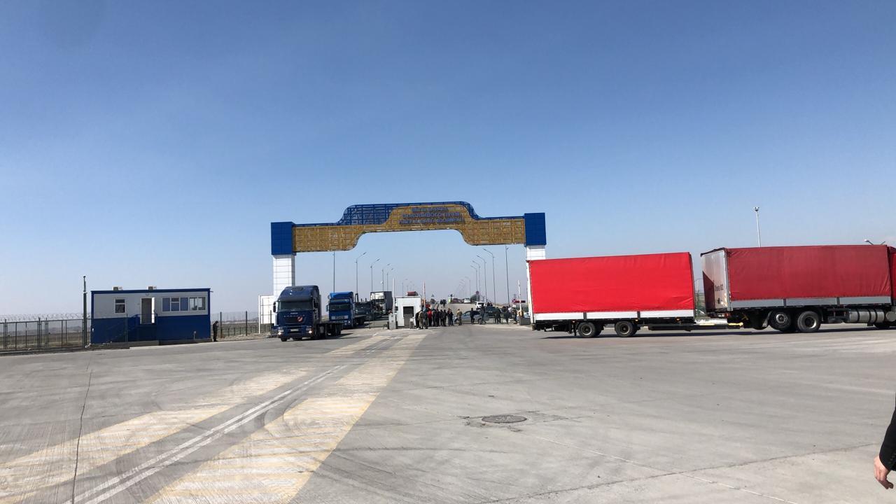 Вопросы пропуска автомашин на границе с Китаем обсудили в Алматы