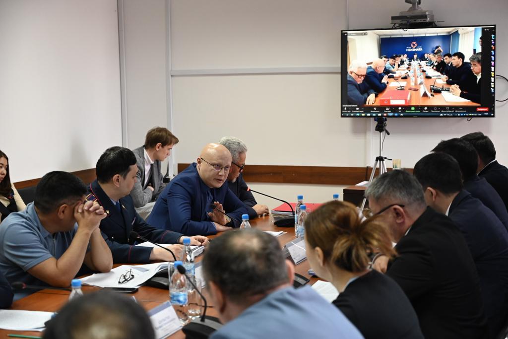 Необоснованные проверки госорганов вынудили актюбинскую буровзрывную компанию остановить свою деятельность