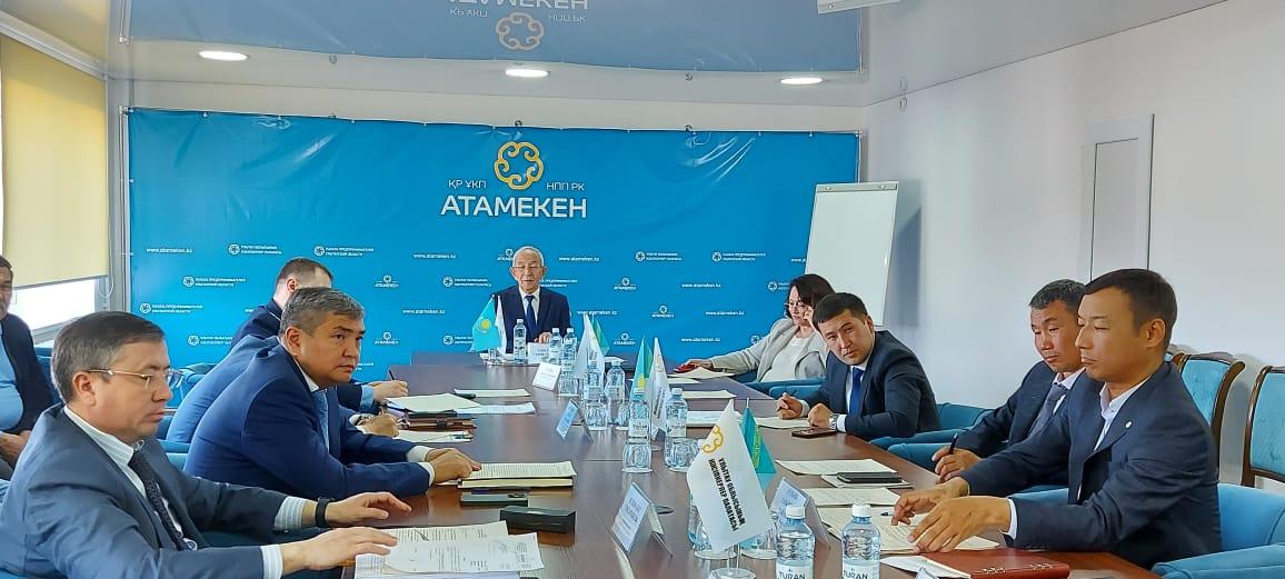 Совет оказывает помощь предпринимателям