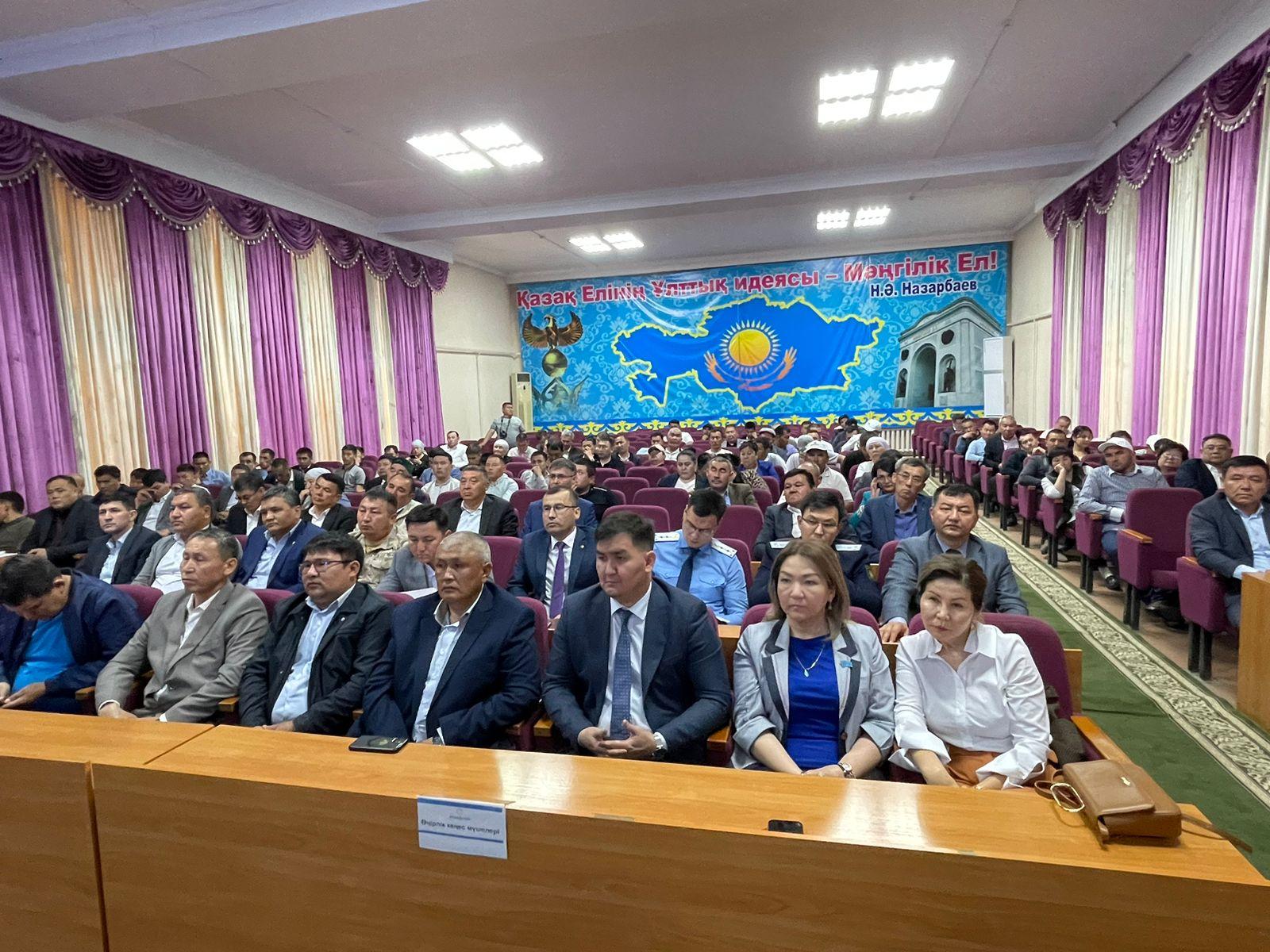 Түркістан облысы кәсіпкерлер палатасының Өңірлік кеңесі Жетісай мен Мақтаарал аудандарының бизнес өкілдерімен кездесті