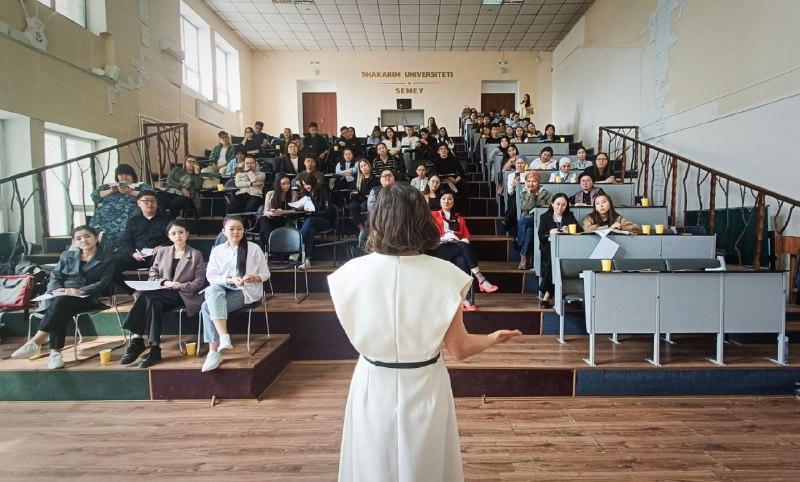 «Лучше накопить, чем брать кредит» - семейчан бесплатно учат управлять деньгами