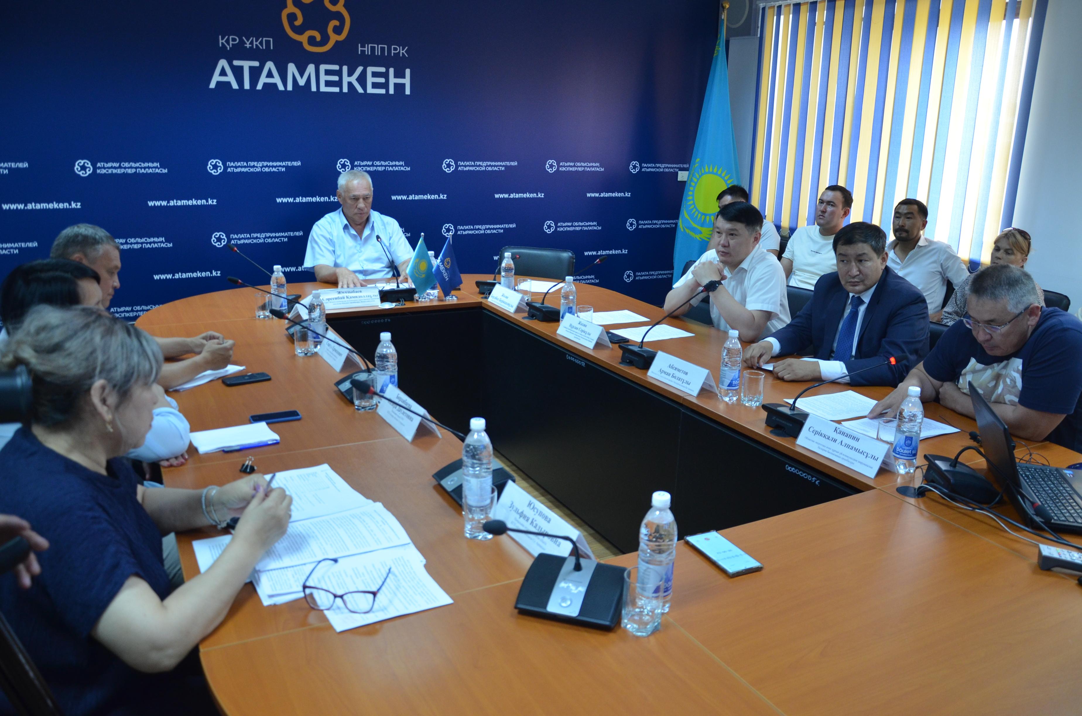 В Атырау автомойки могут остаться без воды  