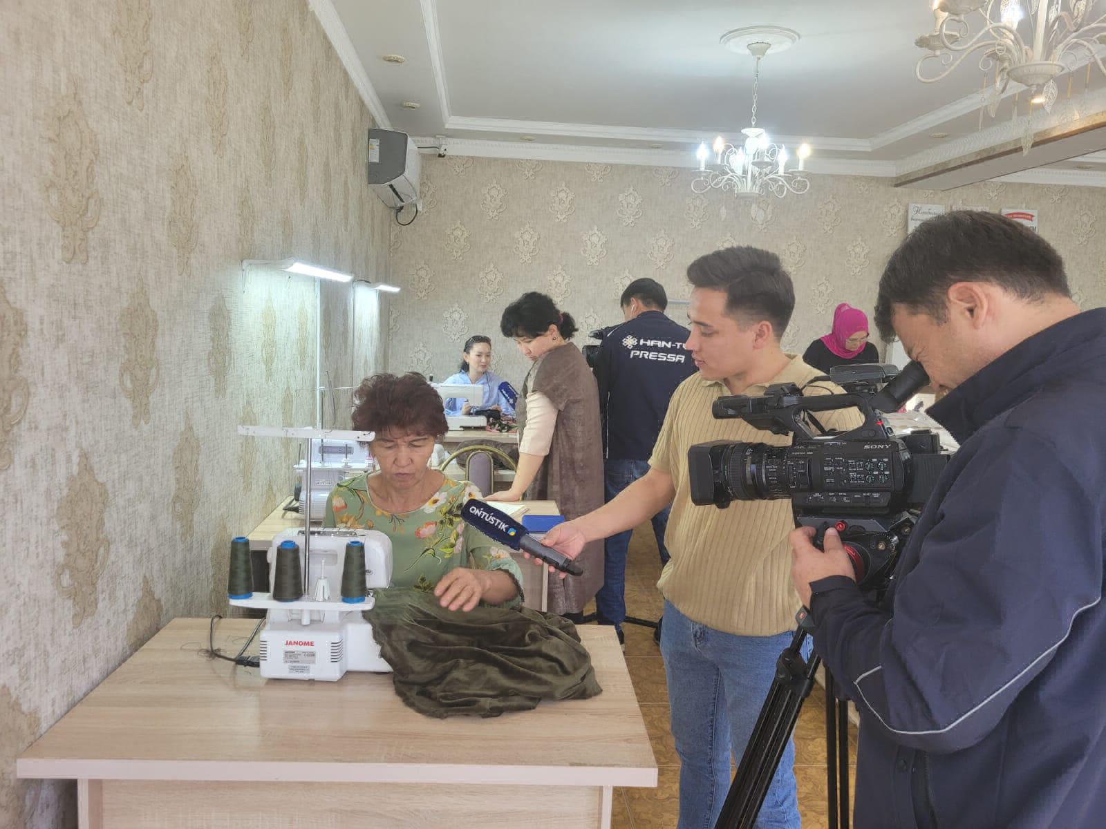 Представители СМИ ознакомились с ходом курса предпринимательства в Шымкенте