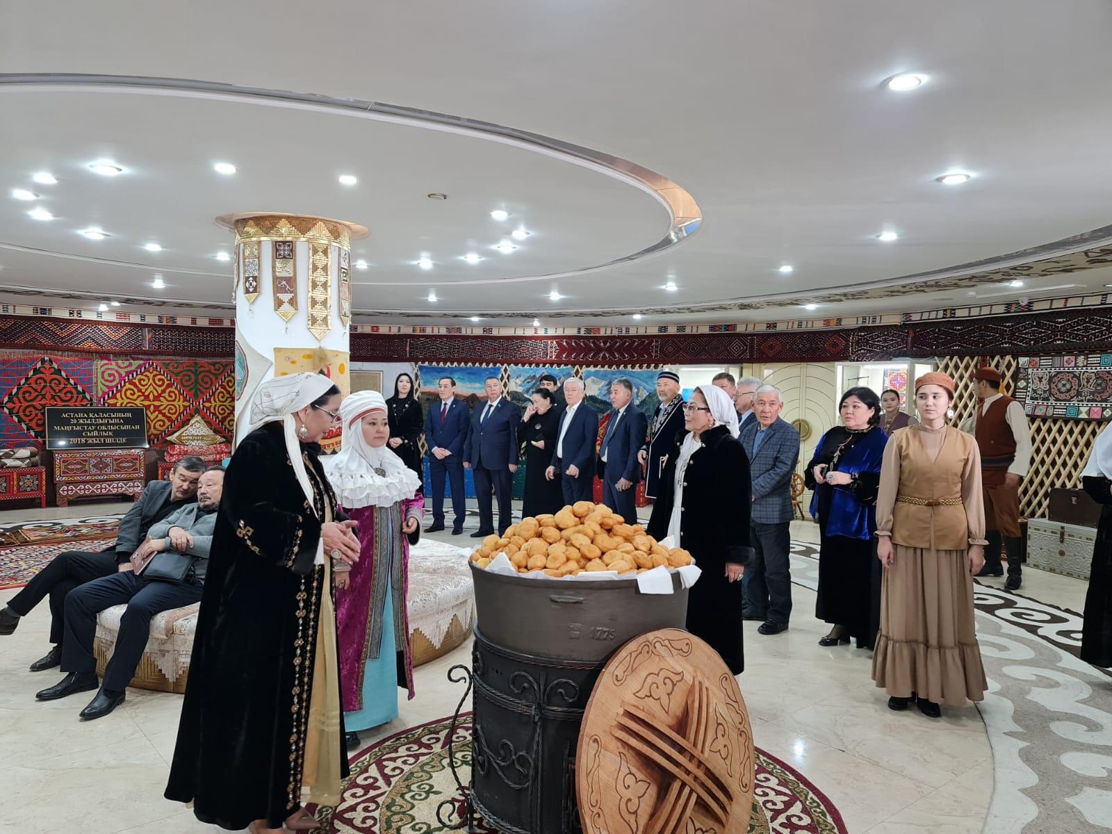 В рамках Дней культуры Мангистауской области в Астане прошла выставка-ярмарка предпринимателей Мангистау