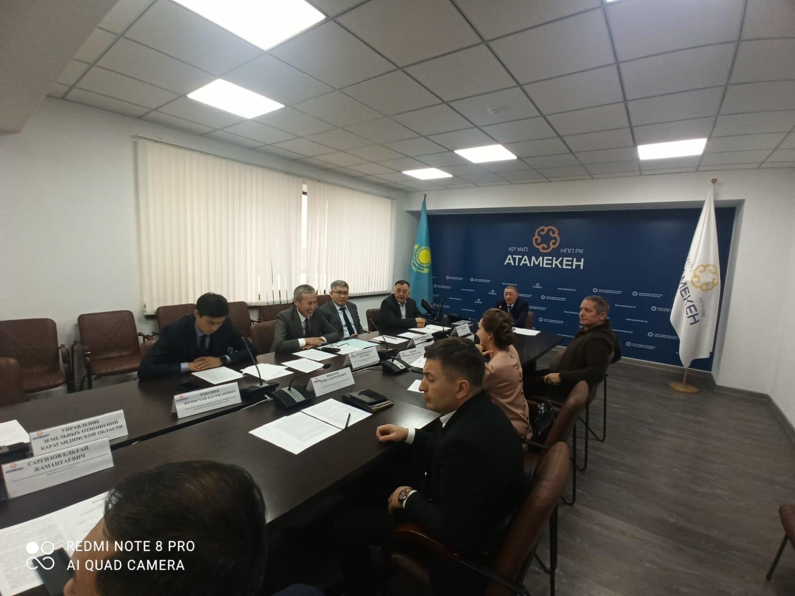 Предприниматель два года не может получить земельный участок в Карагандинской области