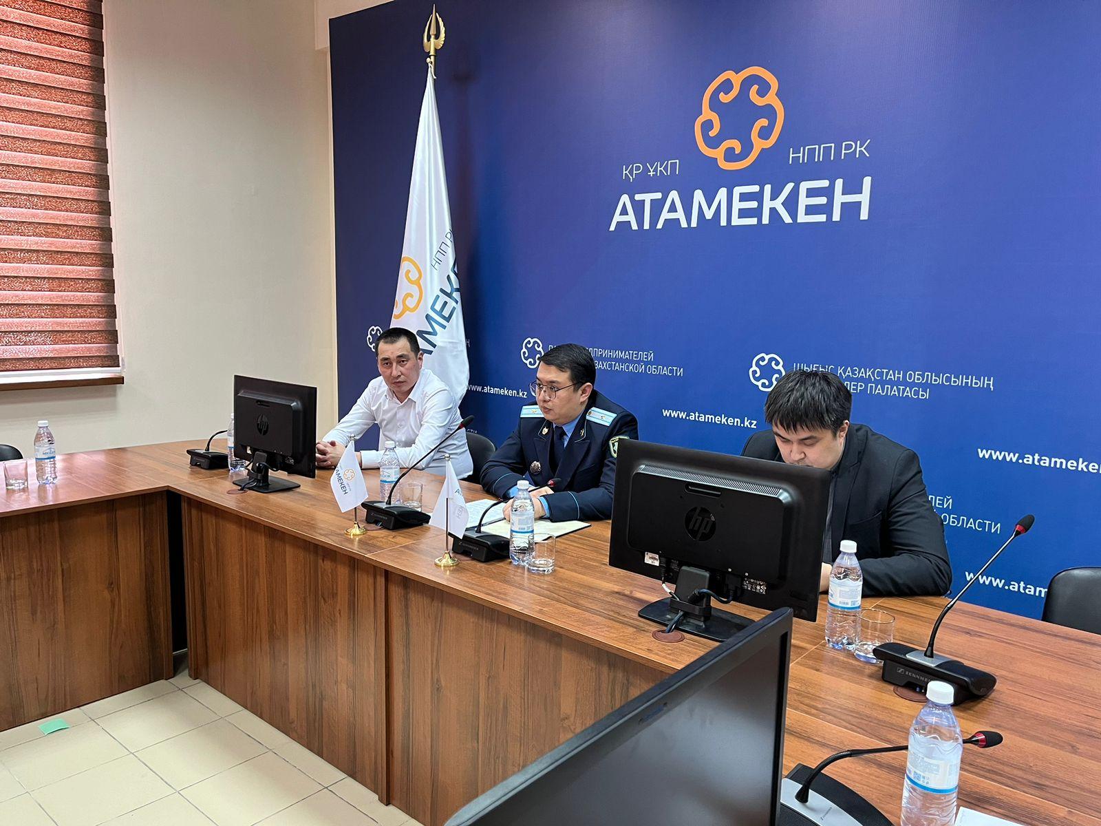 Грузоперевозчику могут вернуть оплату за регистрацию транспортного средства  