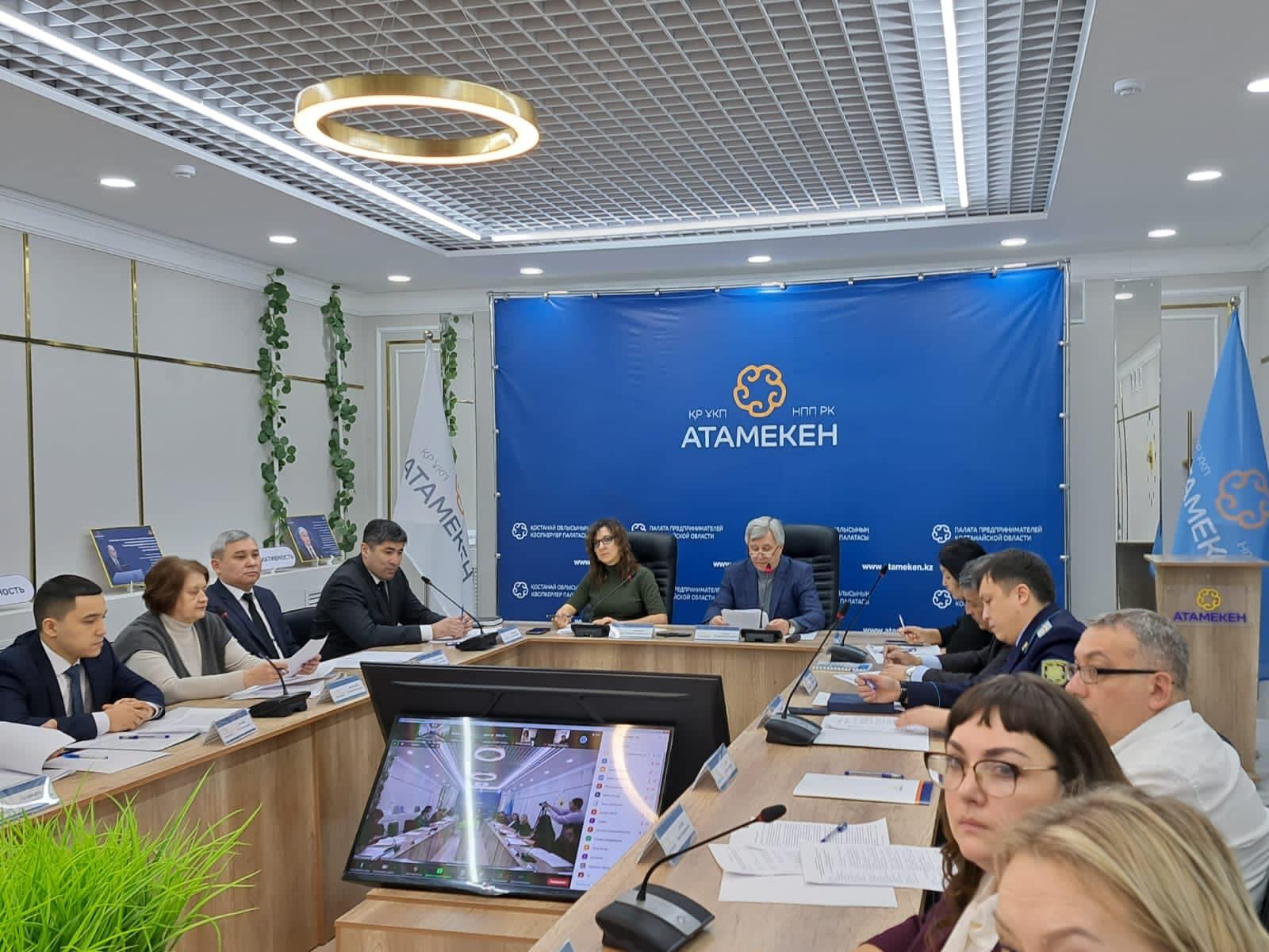 В Костанае поставщики школьного питания добились пролонгации договоров в соответствии с правилами