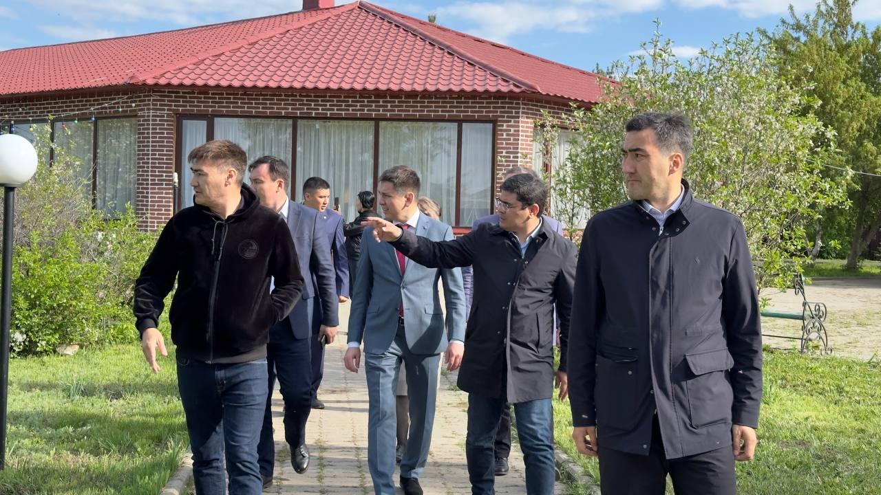 Зампред НПП совместно с представителем МНЭ РК побывали на ряде объектов бизнеса, пострадавших в паводках в Актобе