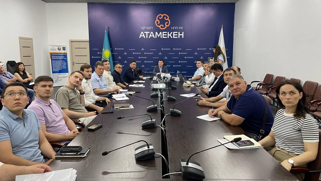 Вопросы поддержки отечественных товаропроизводителей обсудили в Караганде