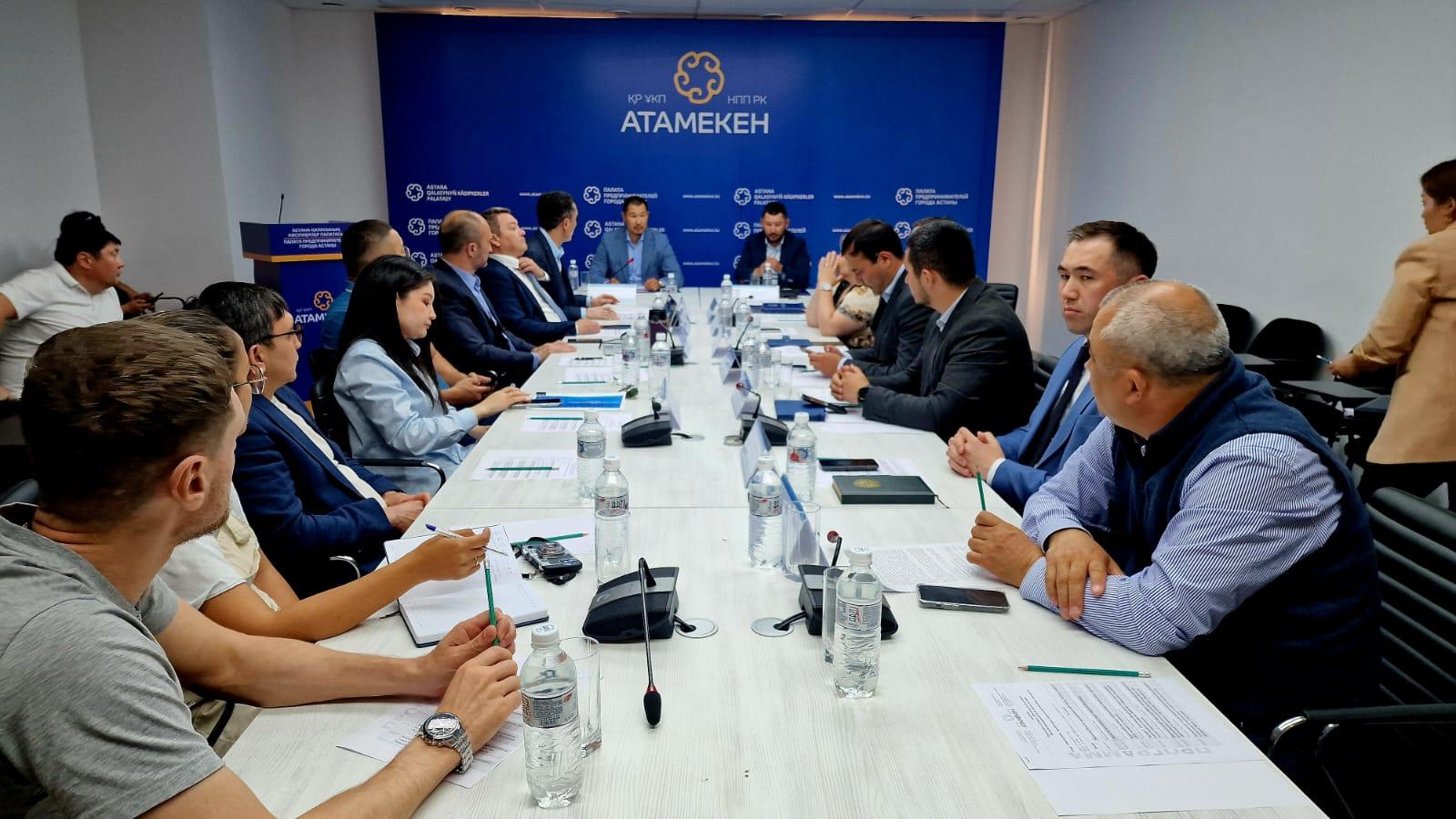 В Астане автомойкам угрожают прекращением подачи воды
