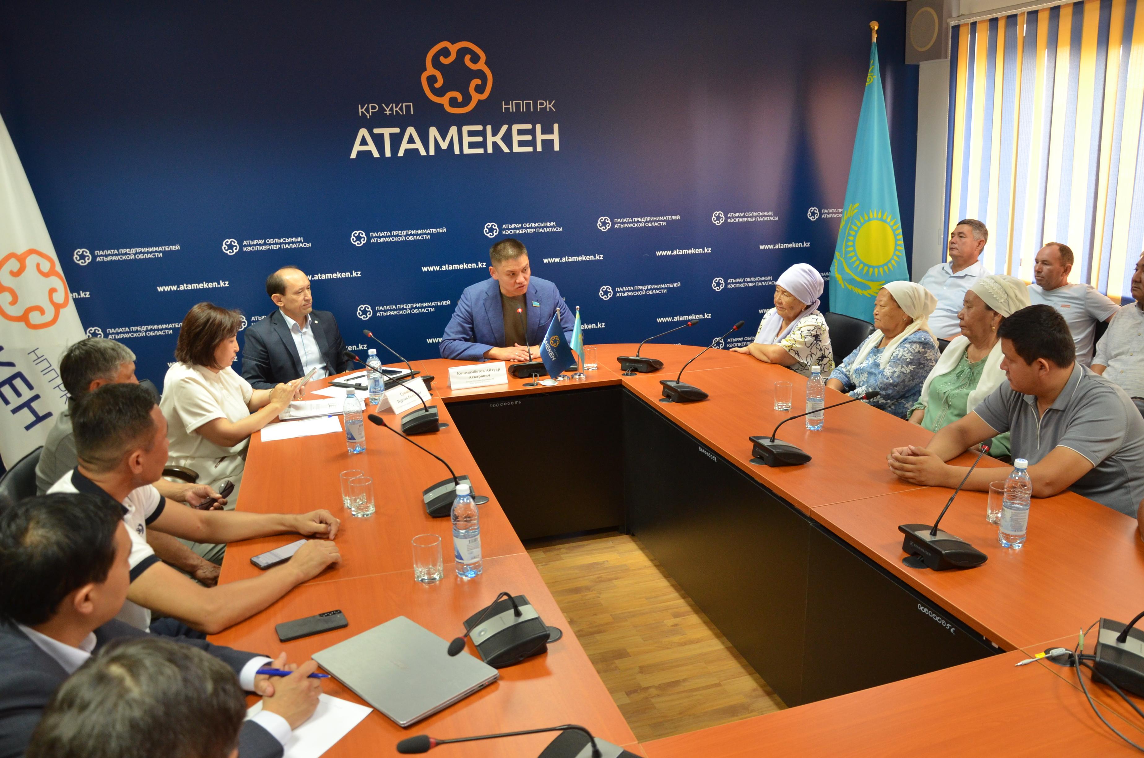 О последствиях паводка атырауские фермеры рассказали депутату Мажилиса Парламента