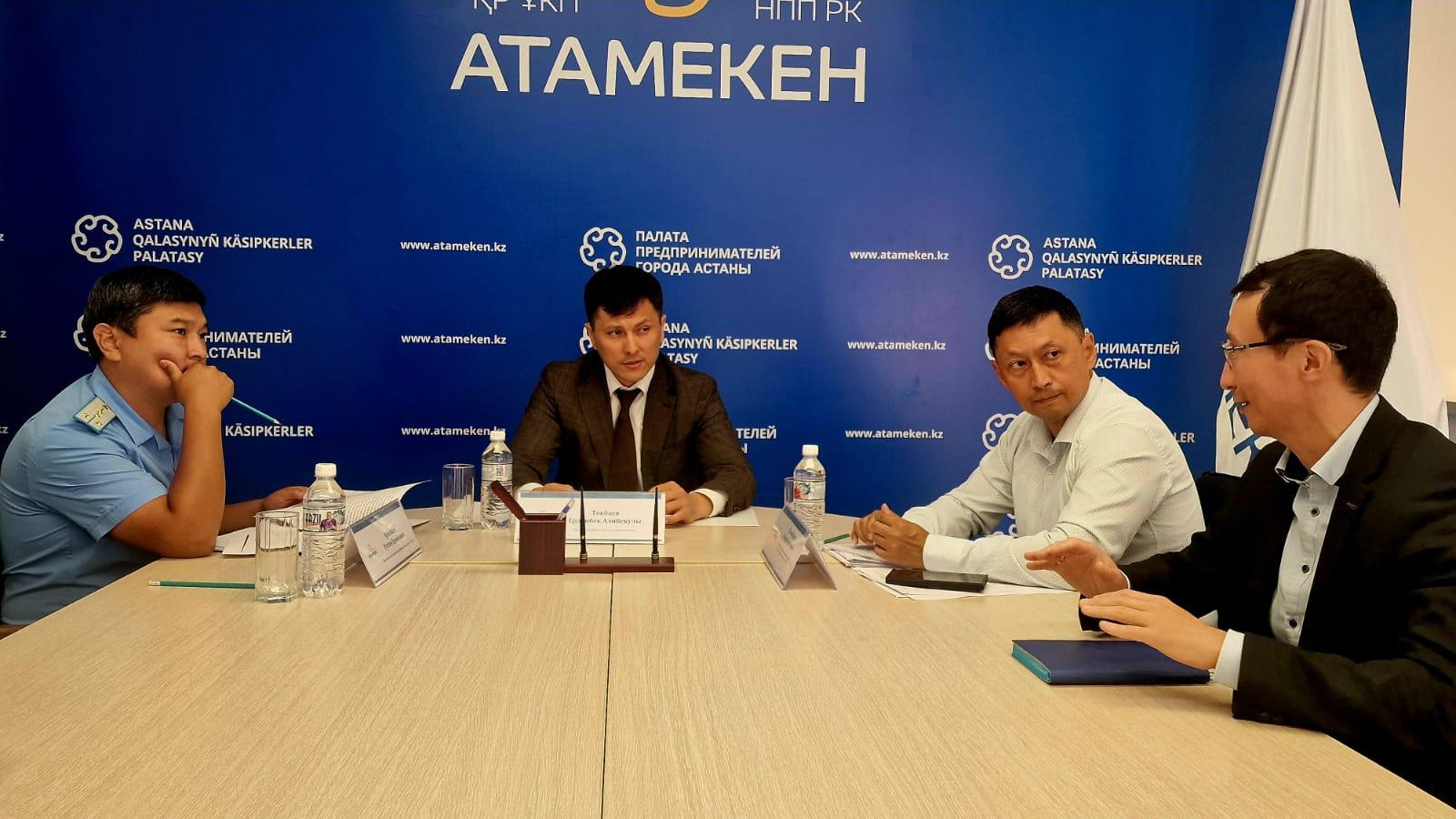 Столичных предпринимателей принял прокурор Есильского района Астаны