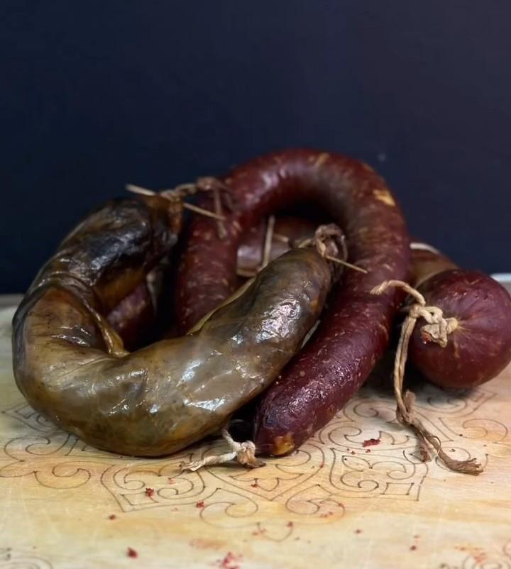 Колбасные изделия на любой вкус 