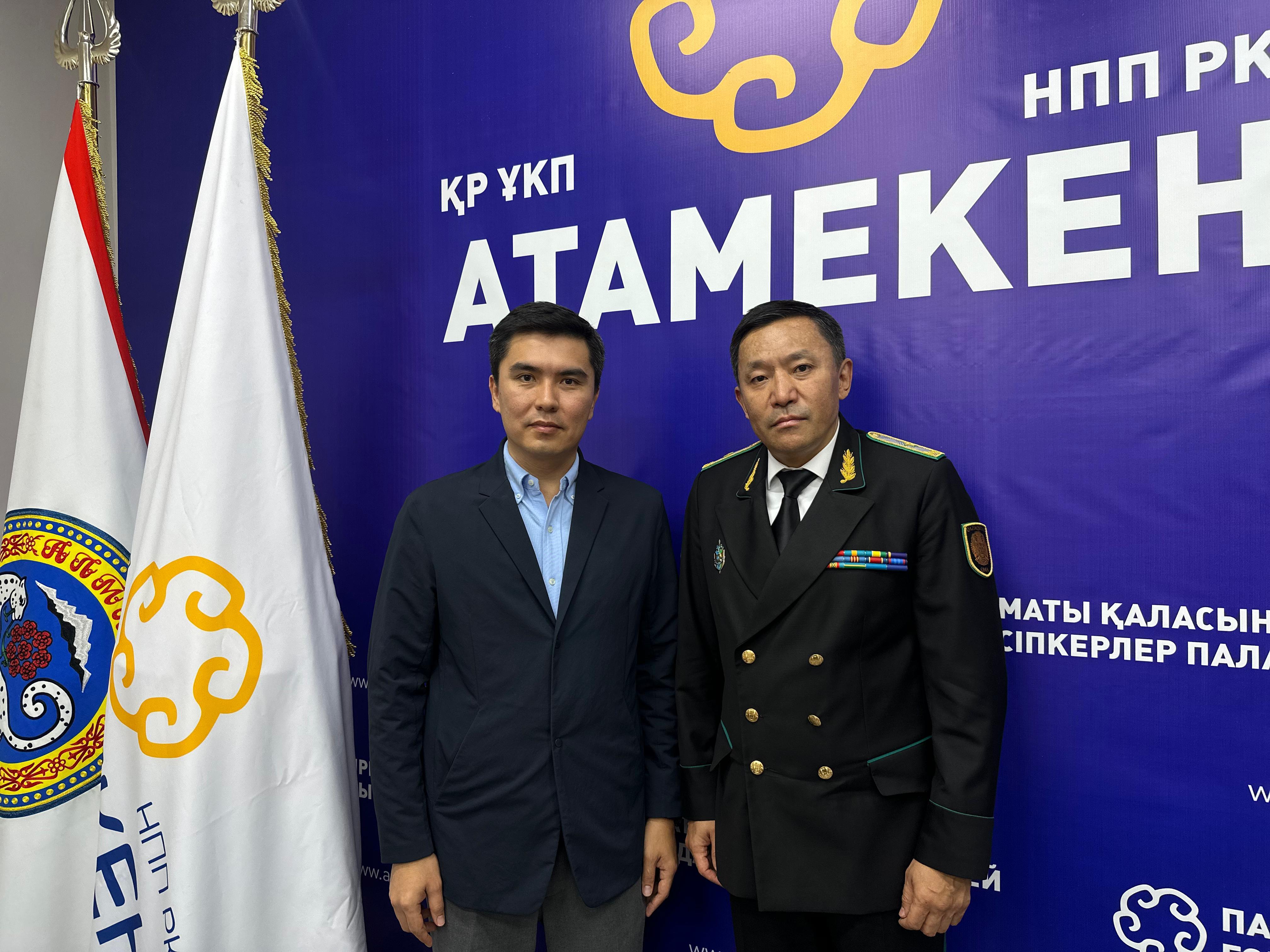 «Атамекен» и ДЭР «сверили часы»