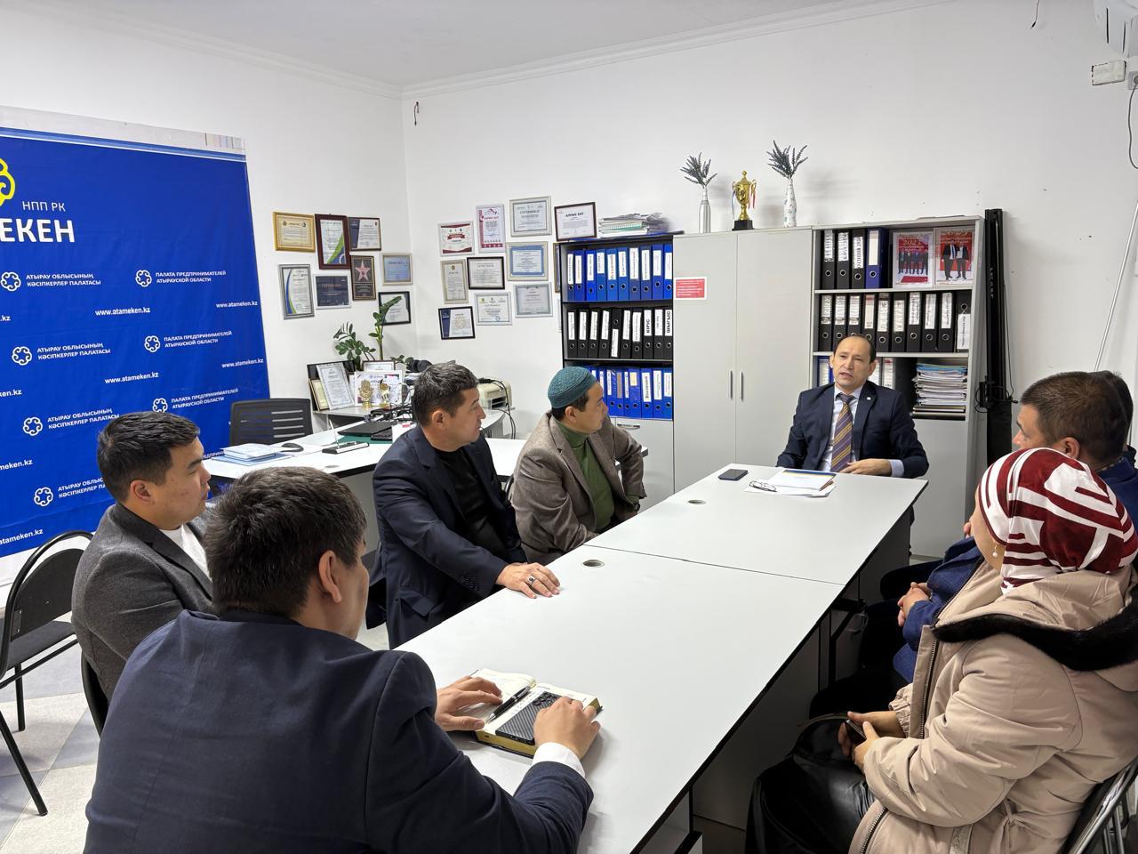 В Атырау руководство Палаты предпринимателей проводит в районах разъяснение по выборам в Региональный совет