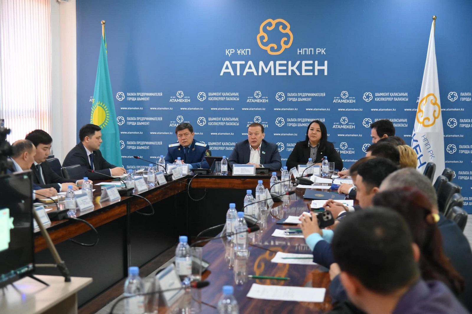 Мажилисмен встретился с шымкентскими предпринимателями