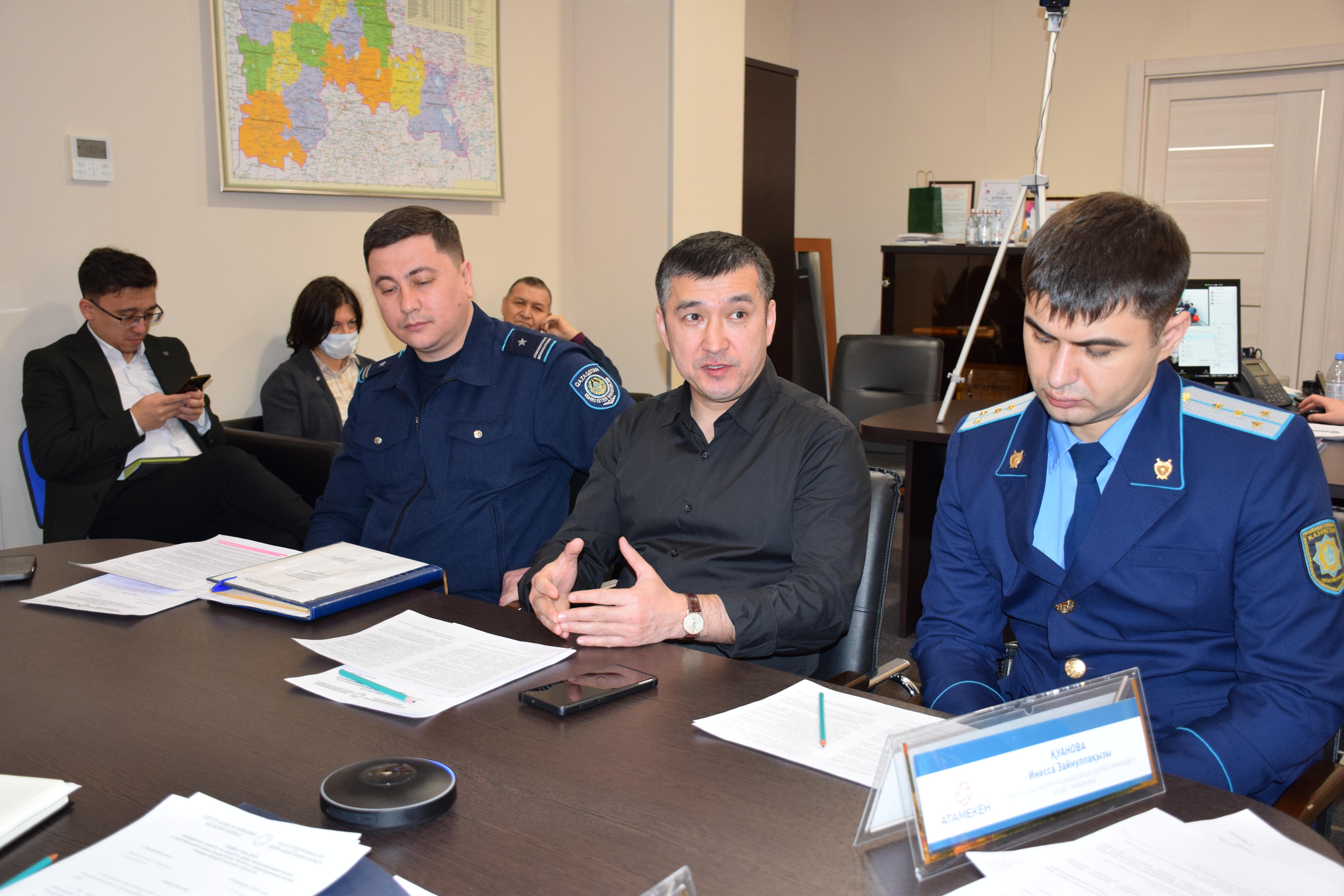 Сотрудники жолпола неправомерно пытались выписать штраф водителю предприятия в СКО