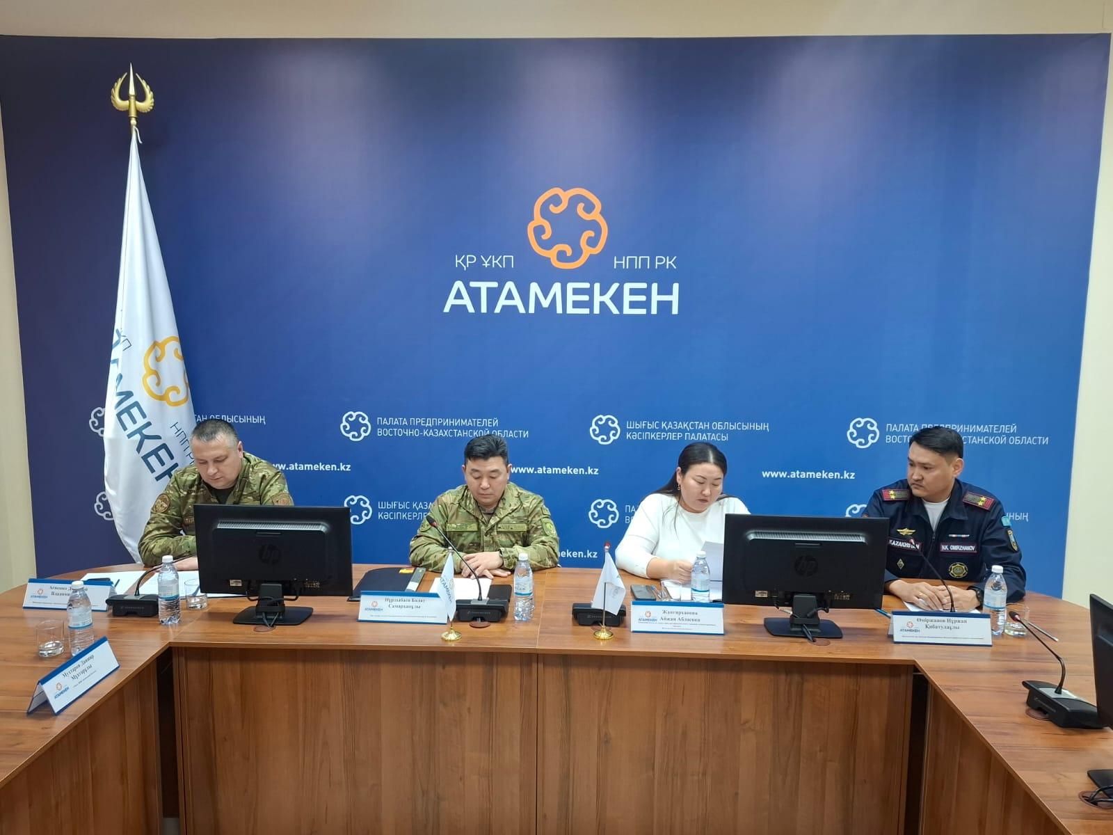 Дорогу пожарному автомобилю: водитель пропусти