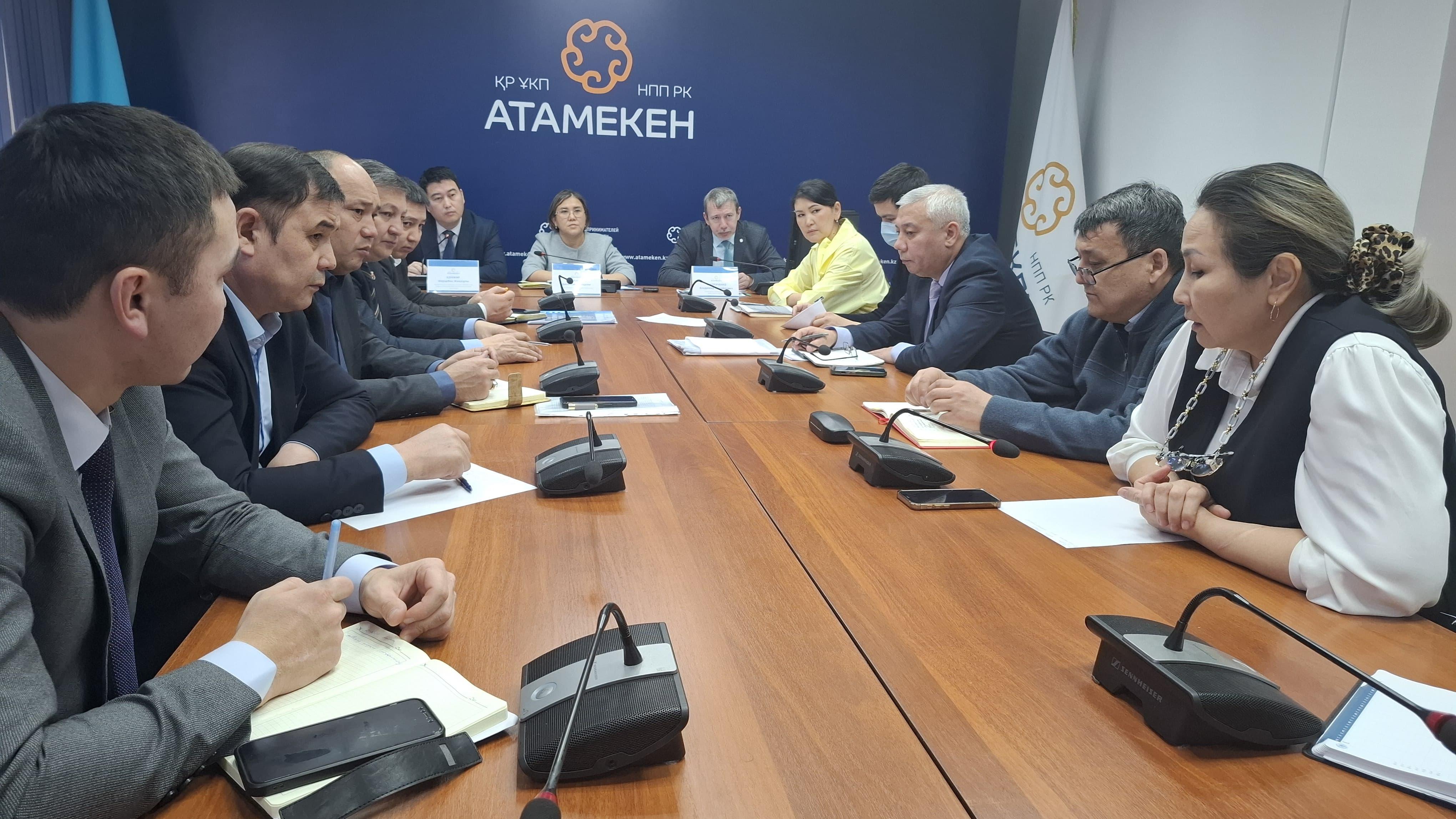Год рабочих профессий: Обсуждение инициатив «Атамекена» и госорганов для успешного профобразования