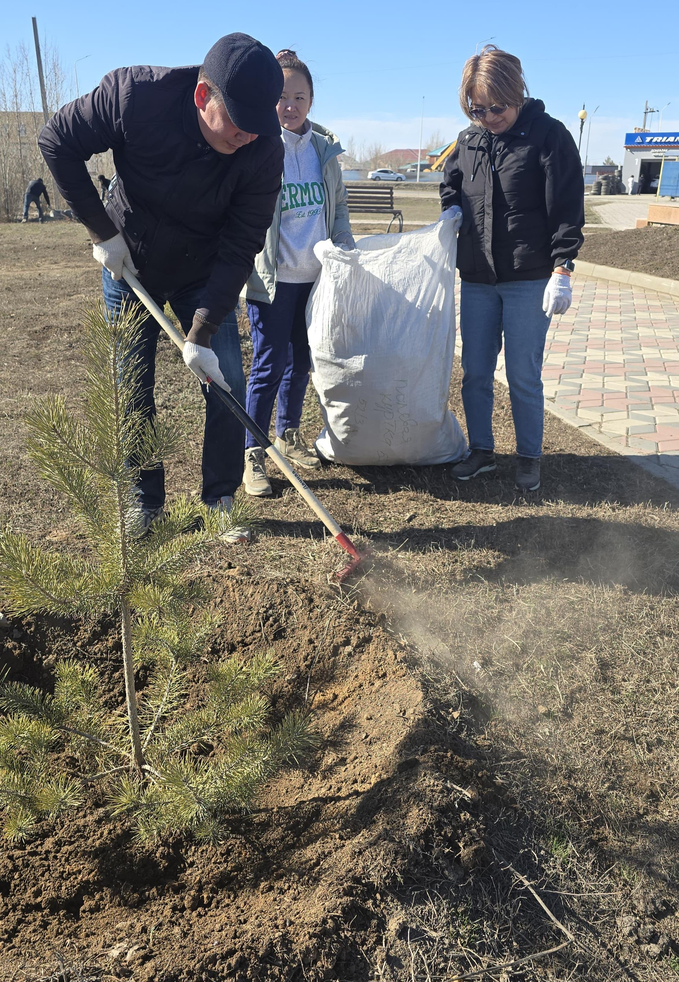 Таза Қазақстан: В первом общегородском субботнике приняли участие сотрудники палаты предпринимателей Актюбинской области