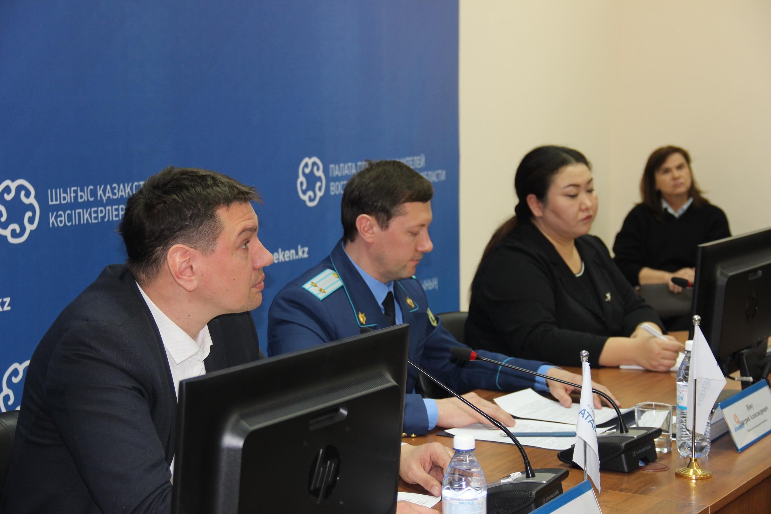 В ВКО решили проблему блокировки расчетного счета предпринимателя