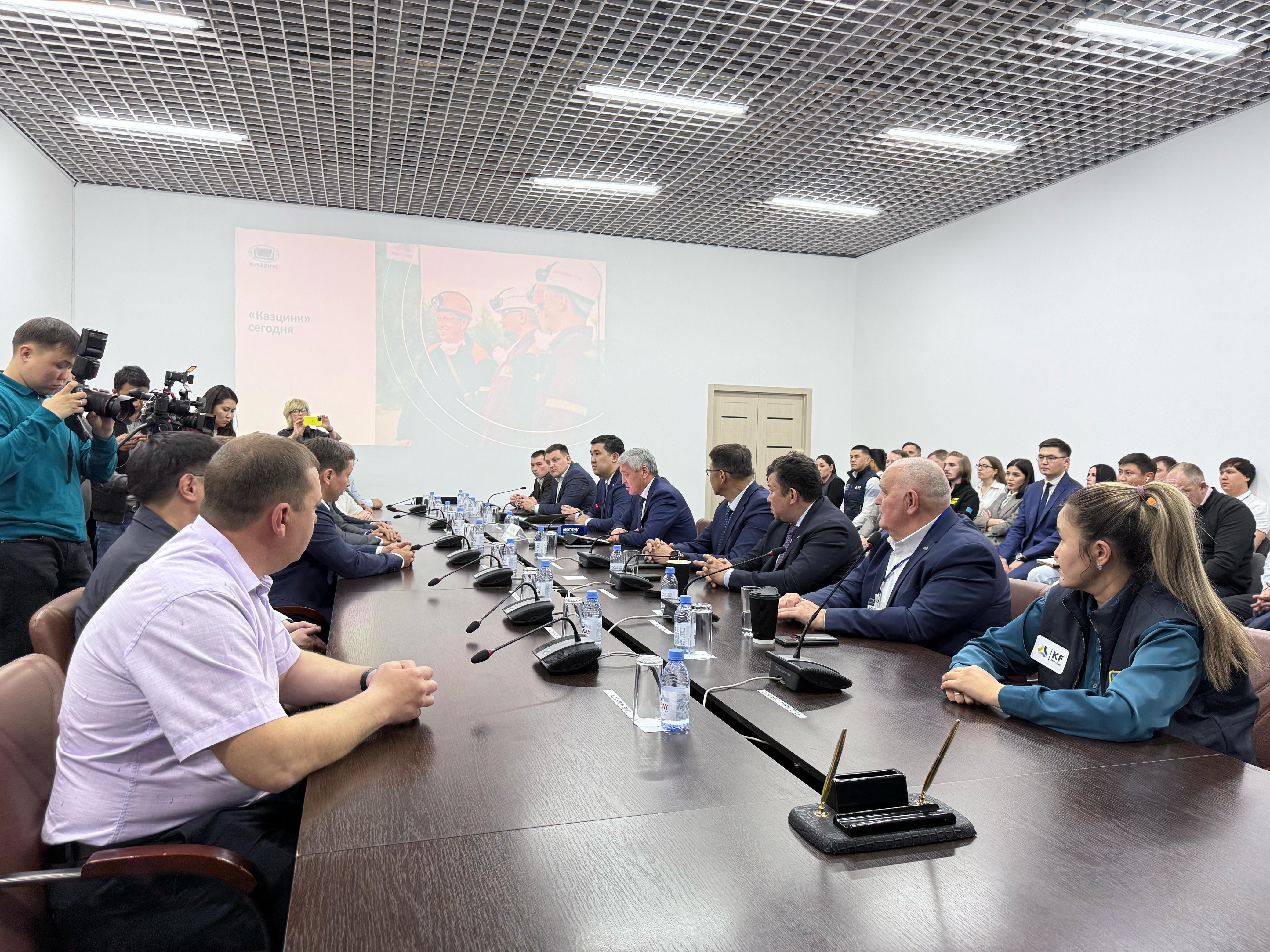 Казцинк расширяет сотрудничество с бизнесом Карагандинской области