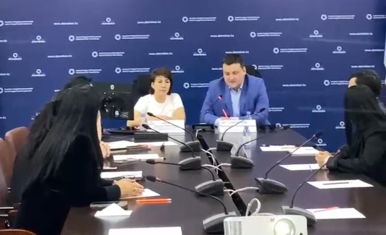 В Караганде обсудили расширение поддержки женских и молодежных инициатив в предпринимательстве