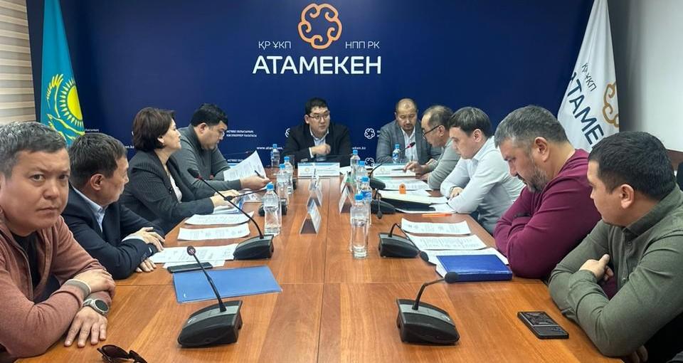 Перевозчики Актюбинской области столкнулись с задержками субсидий из-за нарушения сроков рассмотрения тарифов