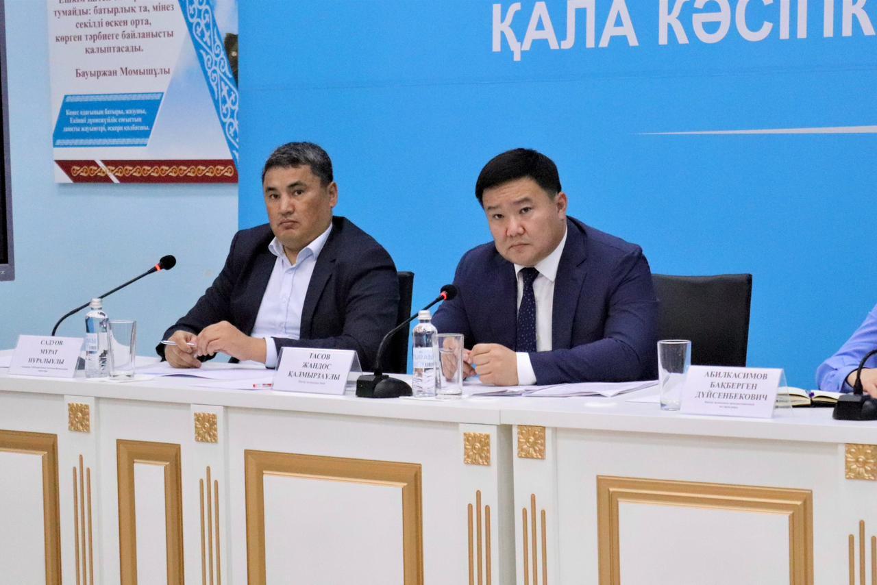 Кентау қаласының әкімі кәсіпкерлермен кездесу өткізді